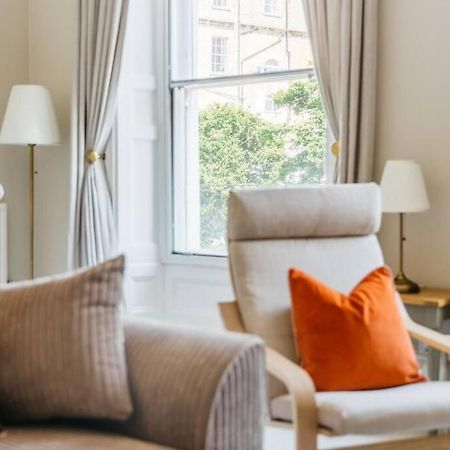 Luxury, Central, Sun-Filled 3 Bed Haven In บาธ ภายนอก รูปภาพ